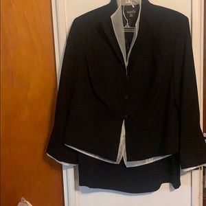 Isabella Suit Size 20W Sheer Top made in
